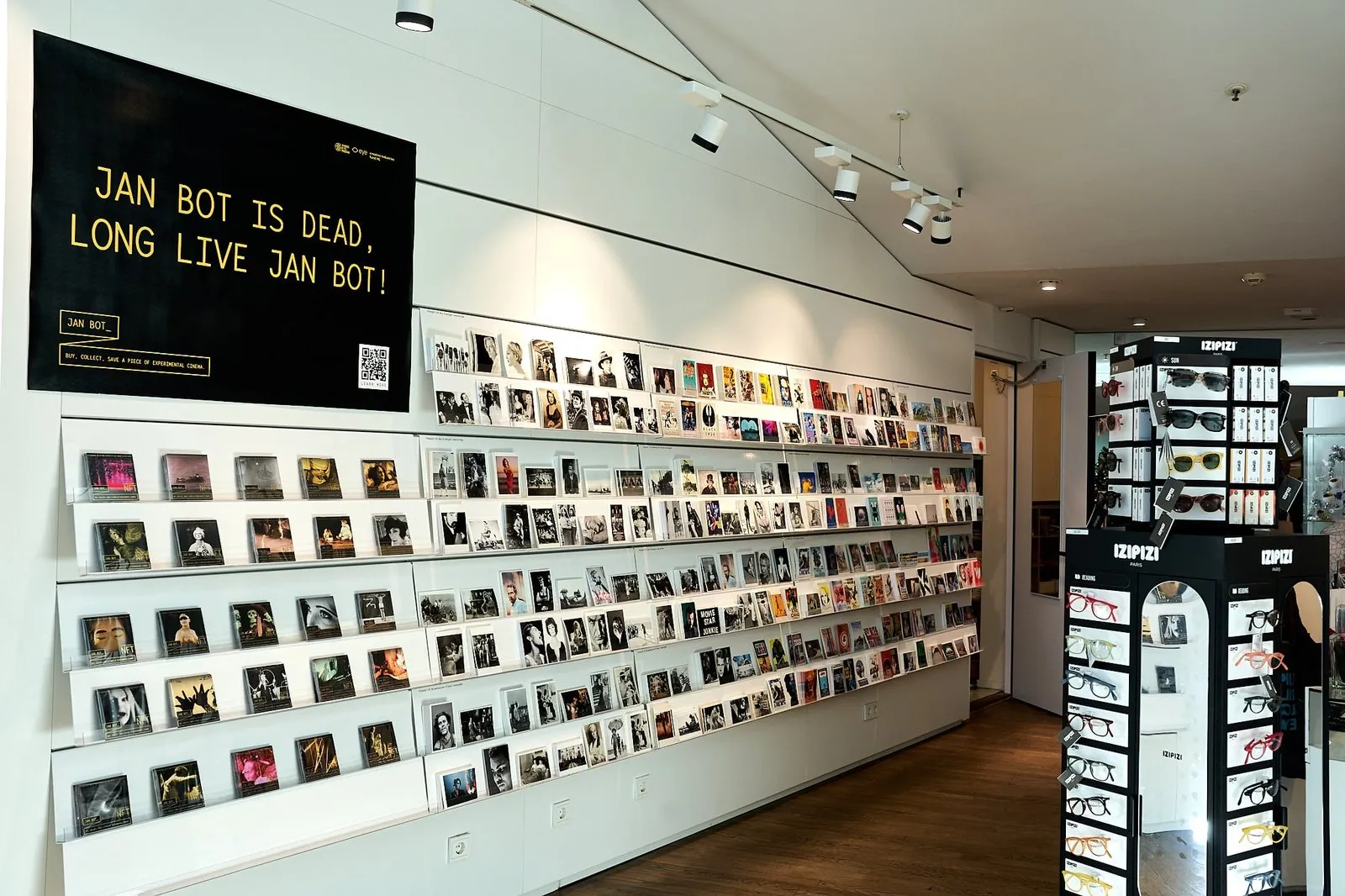 The “Jan Bot is Dead, Long Live Jan Bot!” NFT collection was available between December 2022 and March 2023 at Eye Filmmuseum’s giftshop in the form of collectable cards. During March 2023 the collection was also sold directly on Objkt.com.